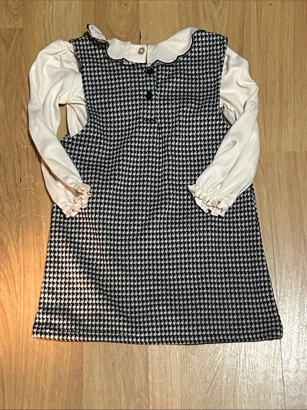 Nicole Miller Girls Black and Cream Houndstooth Dress Size 3T New Condition